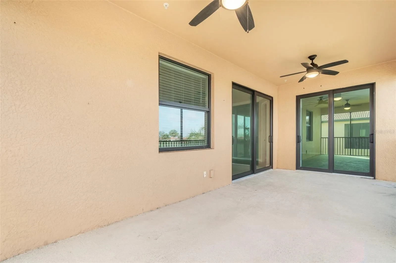 10800 TARFLOWER DR #202, #202