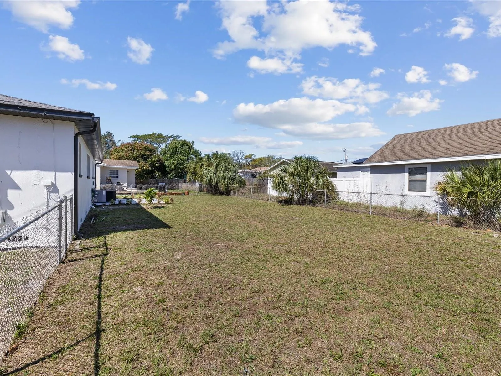 2901 W NASSAU ST
