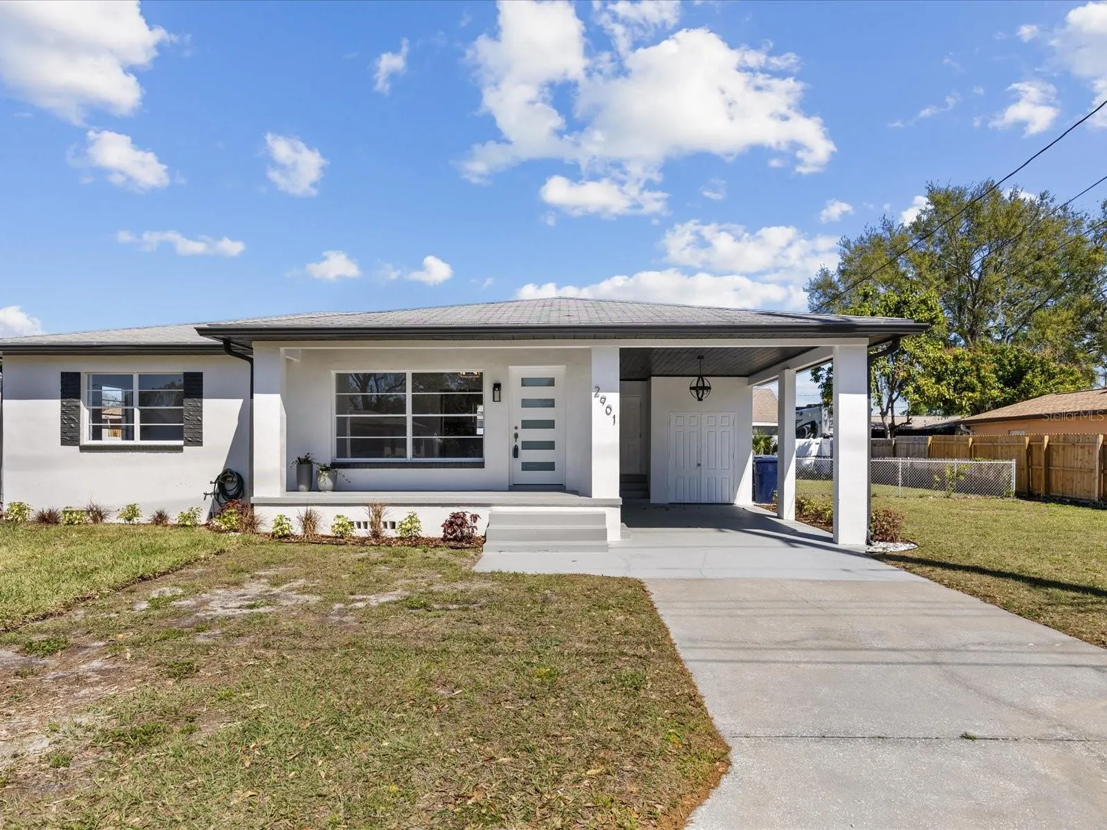 2901 W NASSAU ST