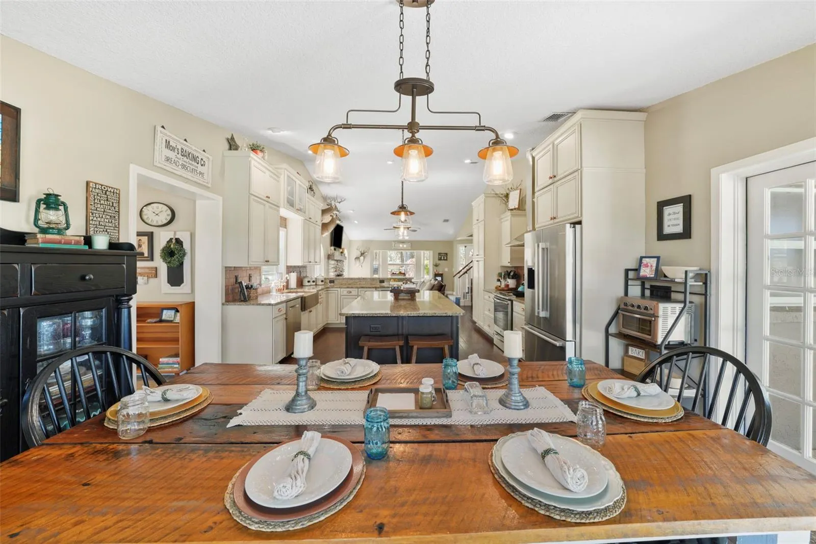 808 OLD WELCOME RD