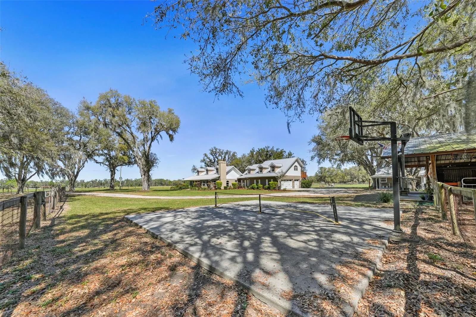808 OLD WELCOME RD