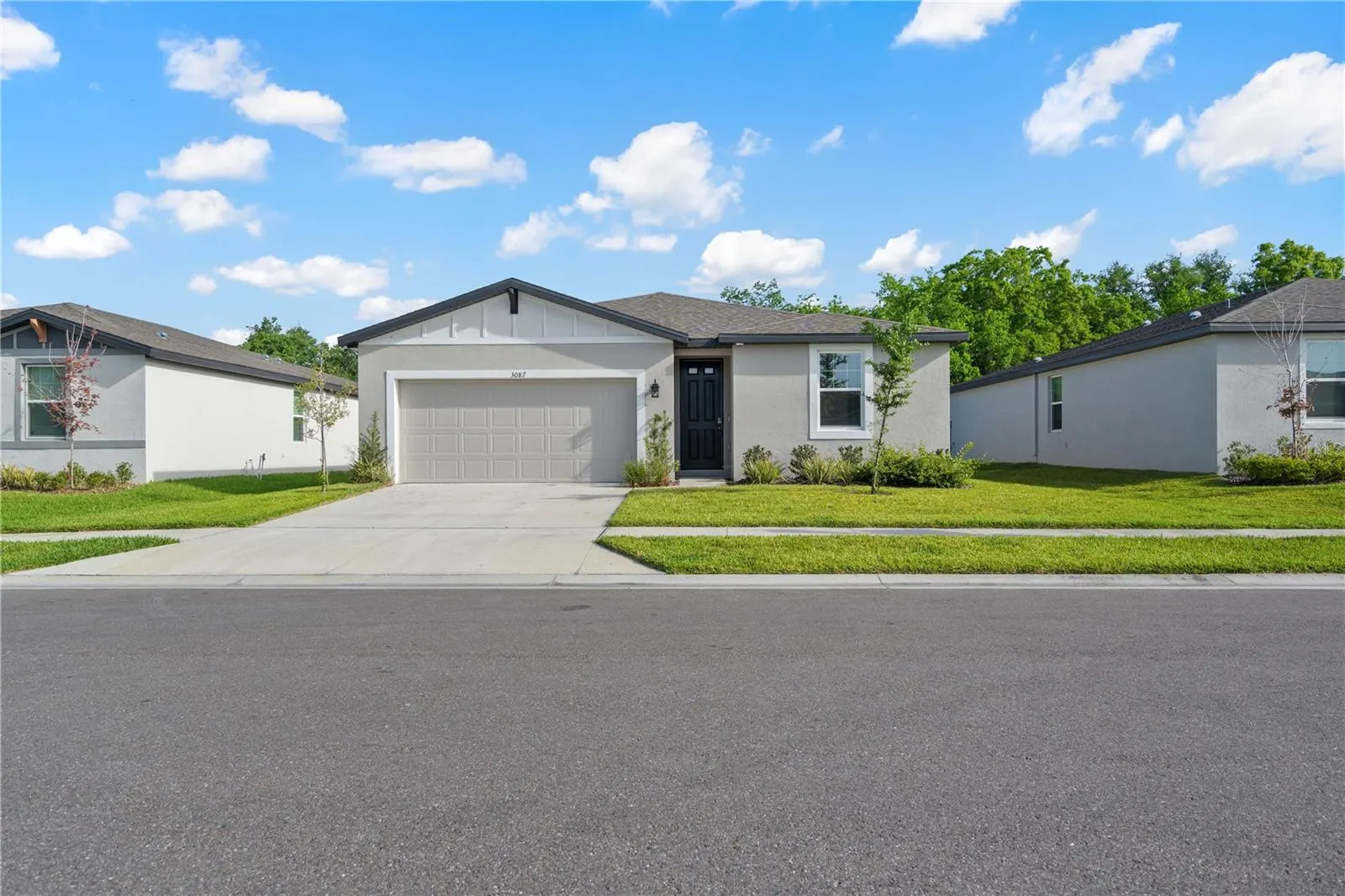 3087 FORREST PLUM CT