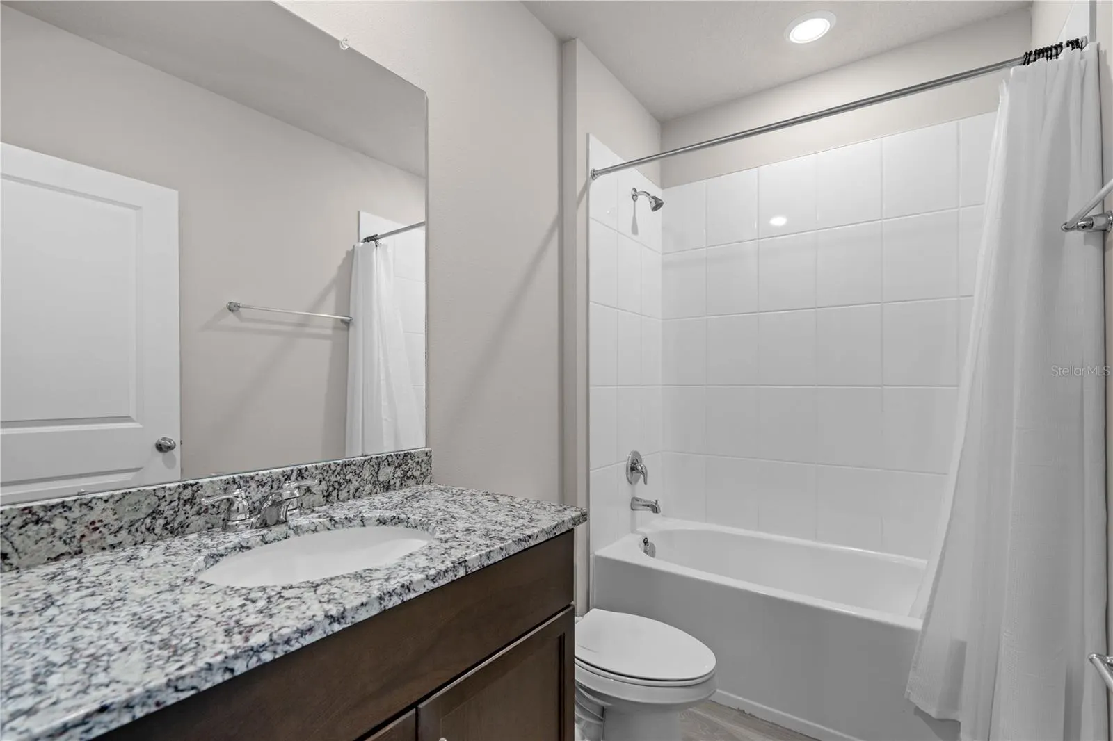 3087 FORREST PLUM CT