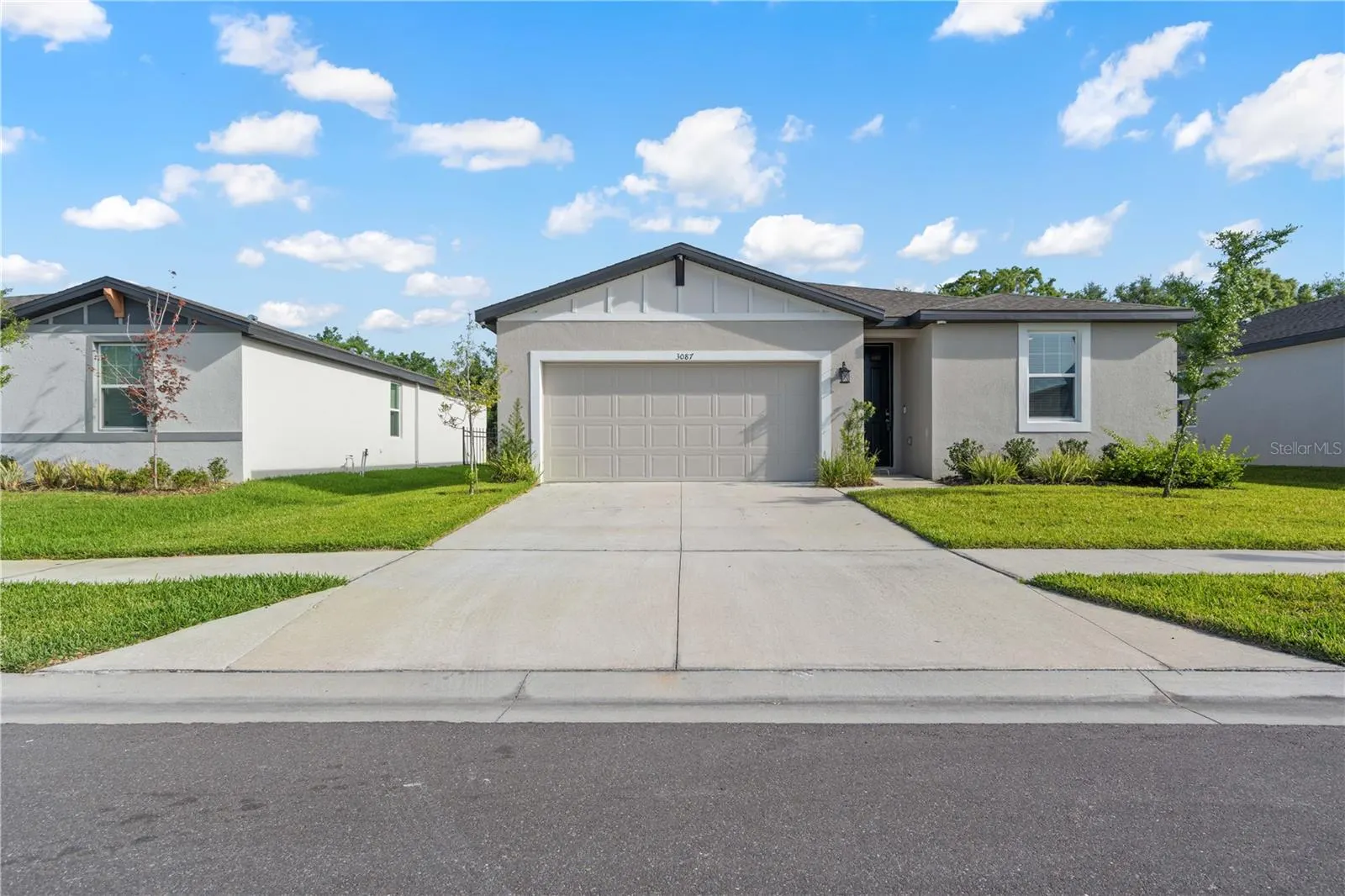 3087 FORREST PLUM CT