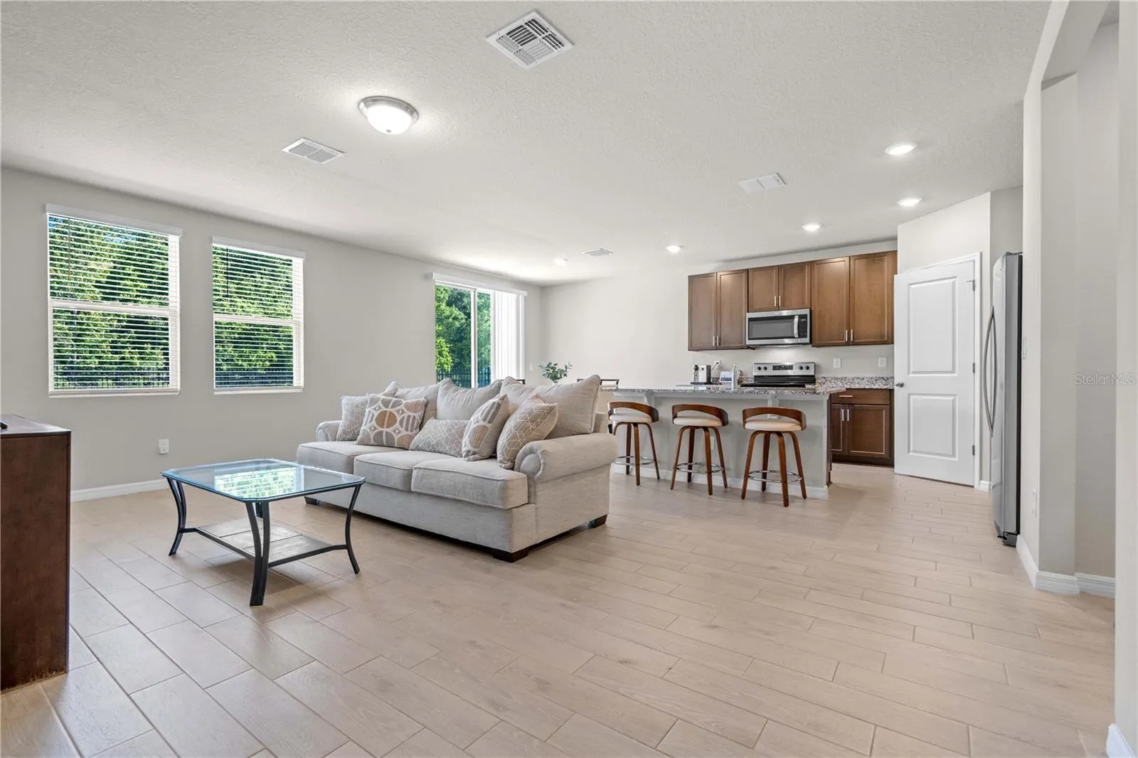 3087 FORREST PLUM CT