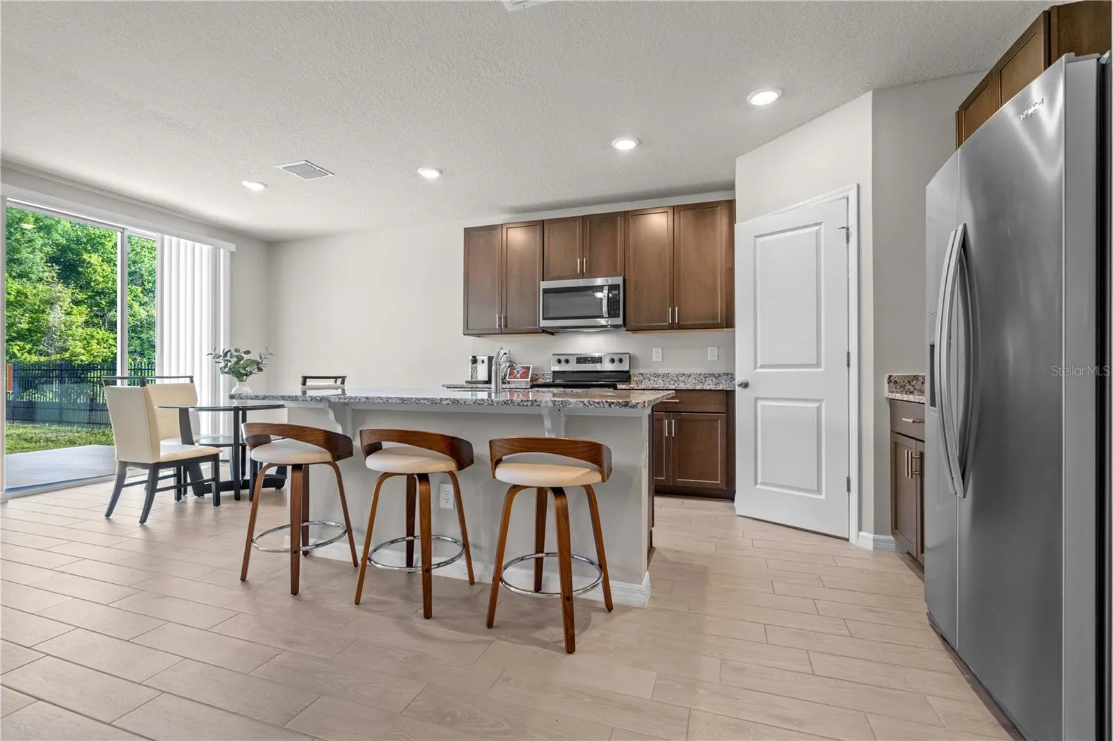 3087 FORREST PLUM CT