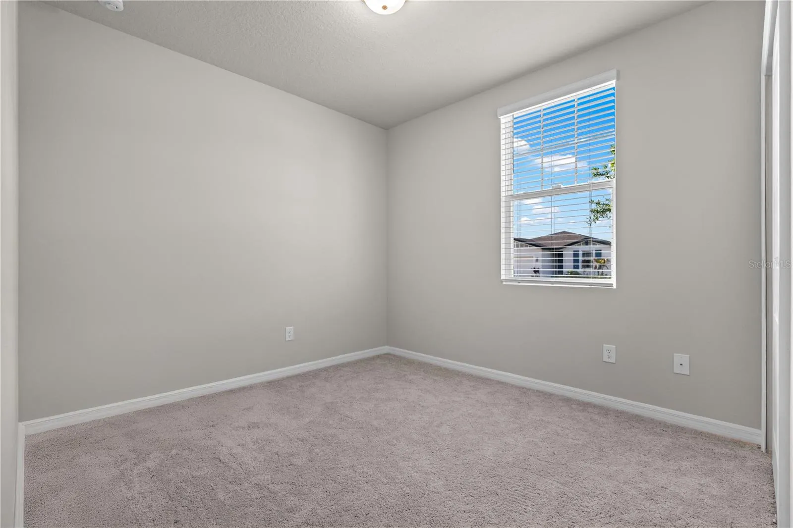 3087 FORREST PLUM CT