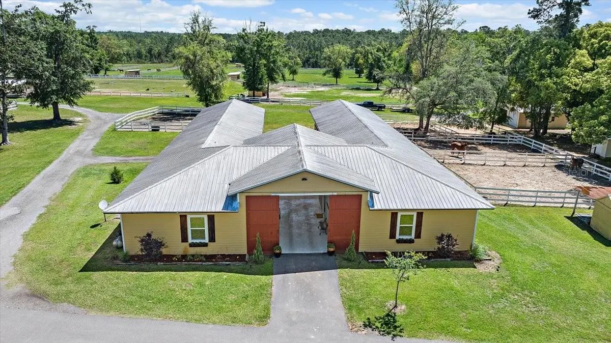 12025 N COUNTRY RD