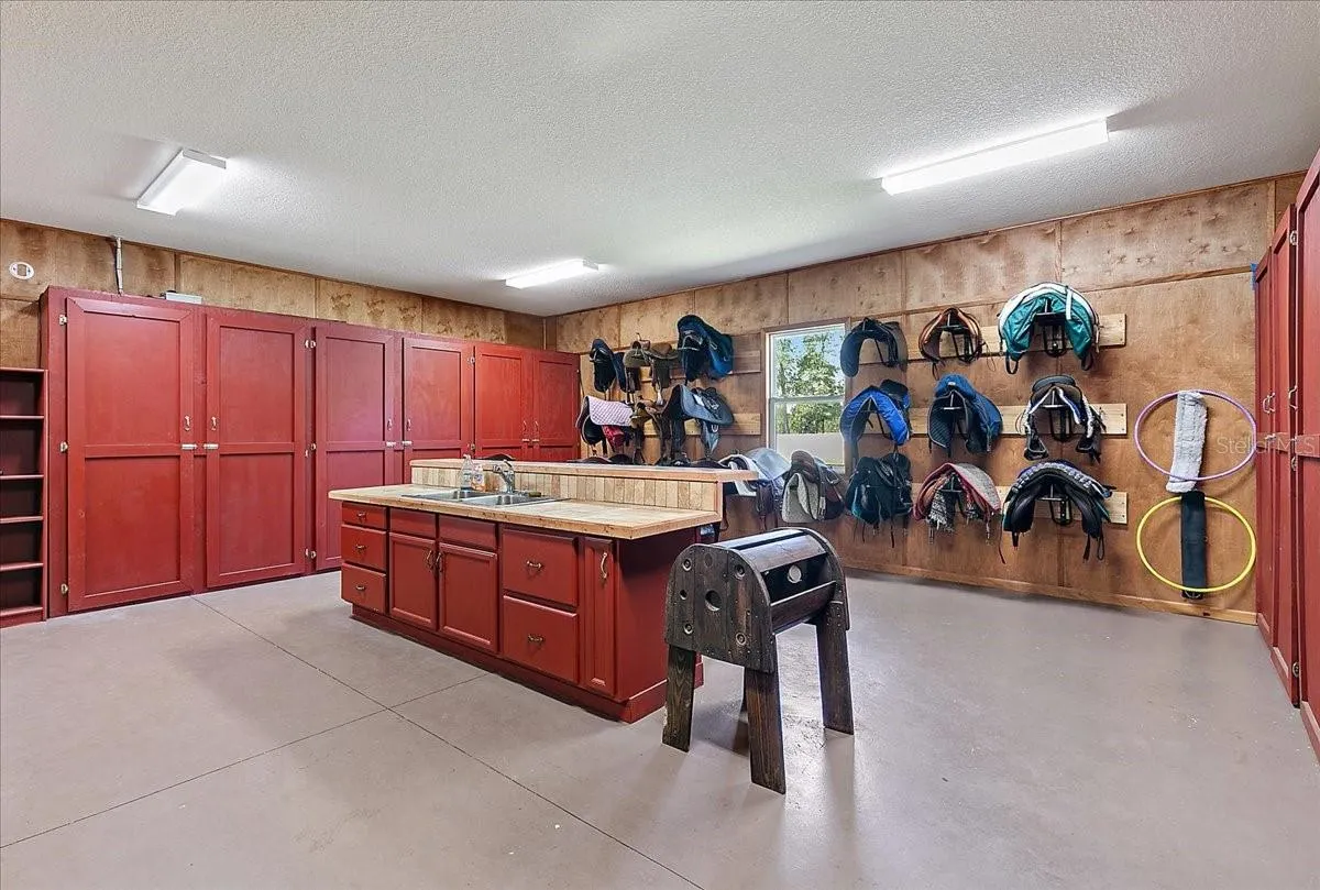 12025 N COUNTRY RD