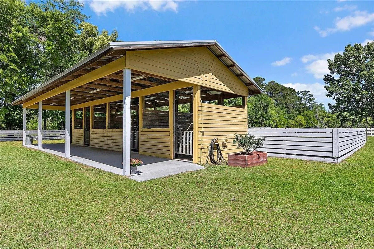 12025 N COUNTRY RD