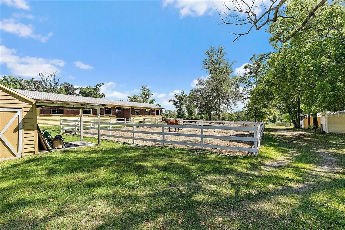 12025 N COUNTRY RD