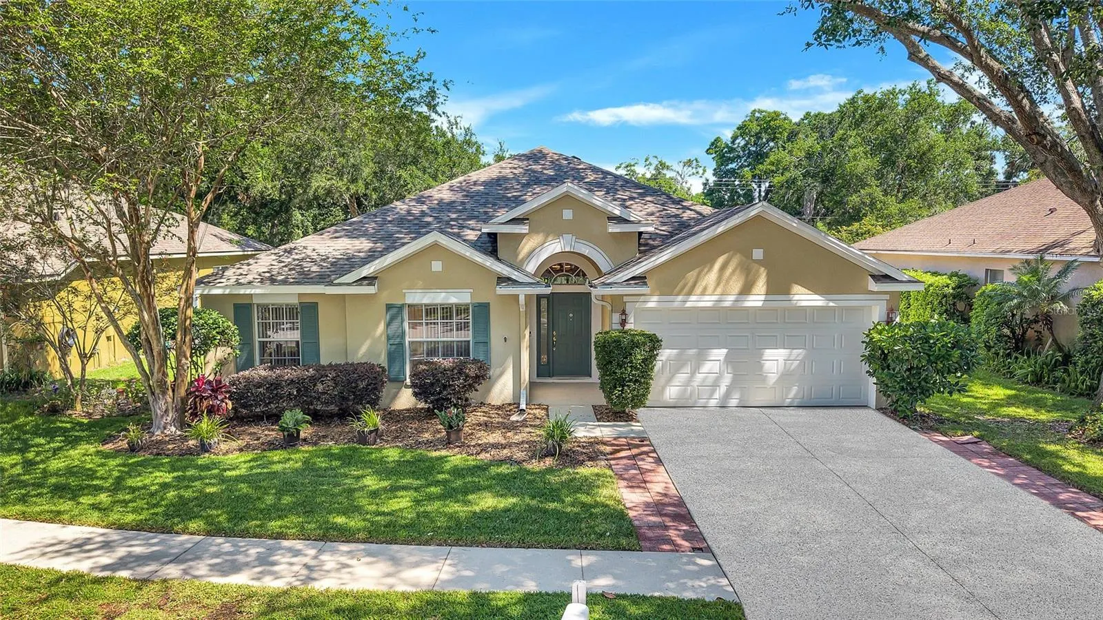 1518 ROLLING MEADOW DR