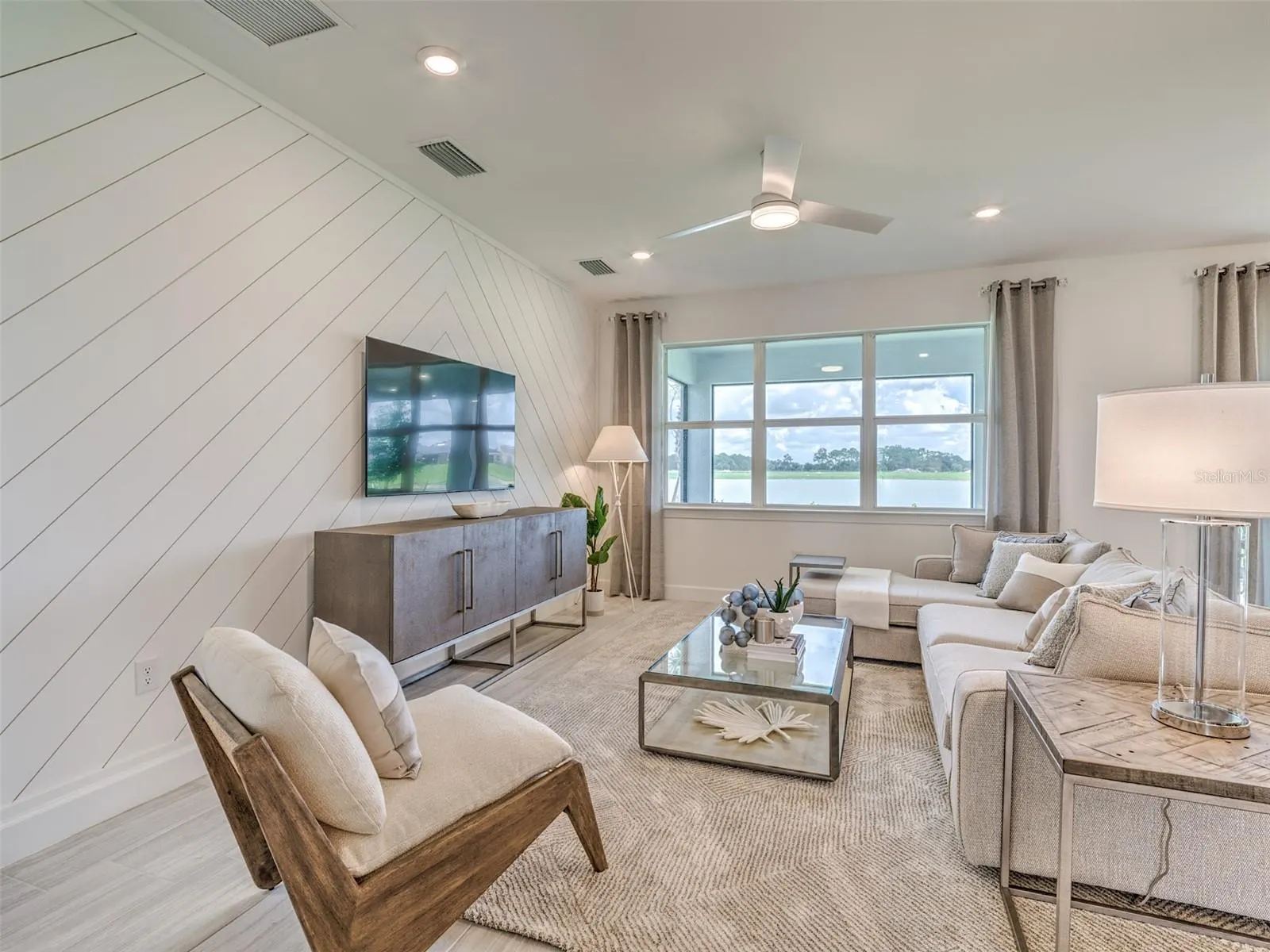 17130 MOONFLOWER DR