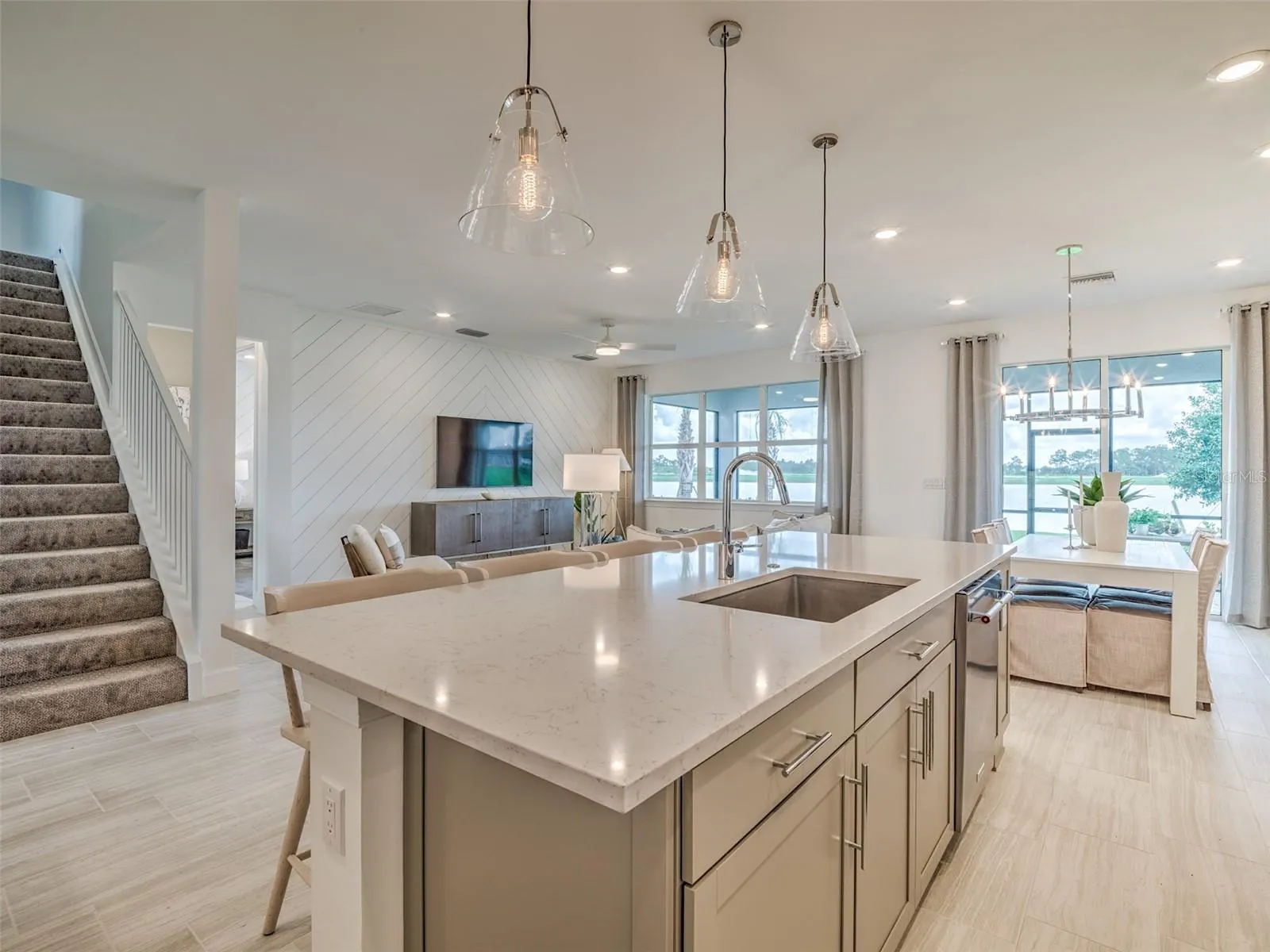 17130 MOONFLOWER DR