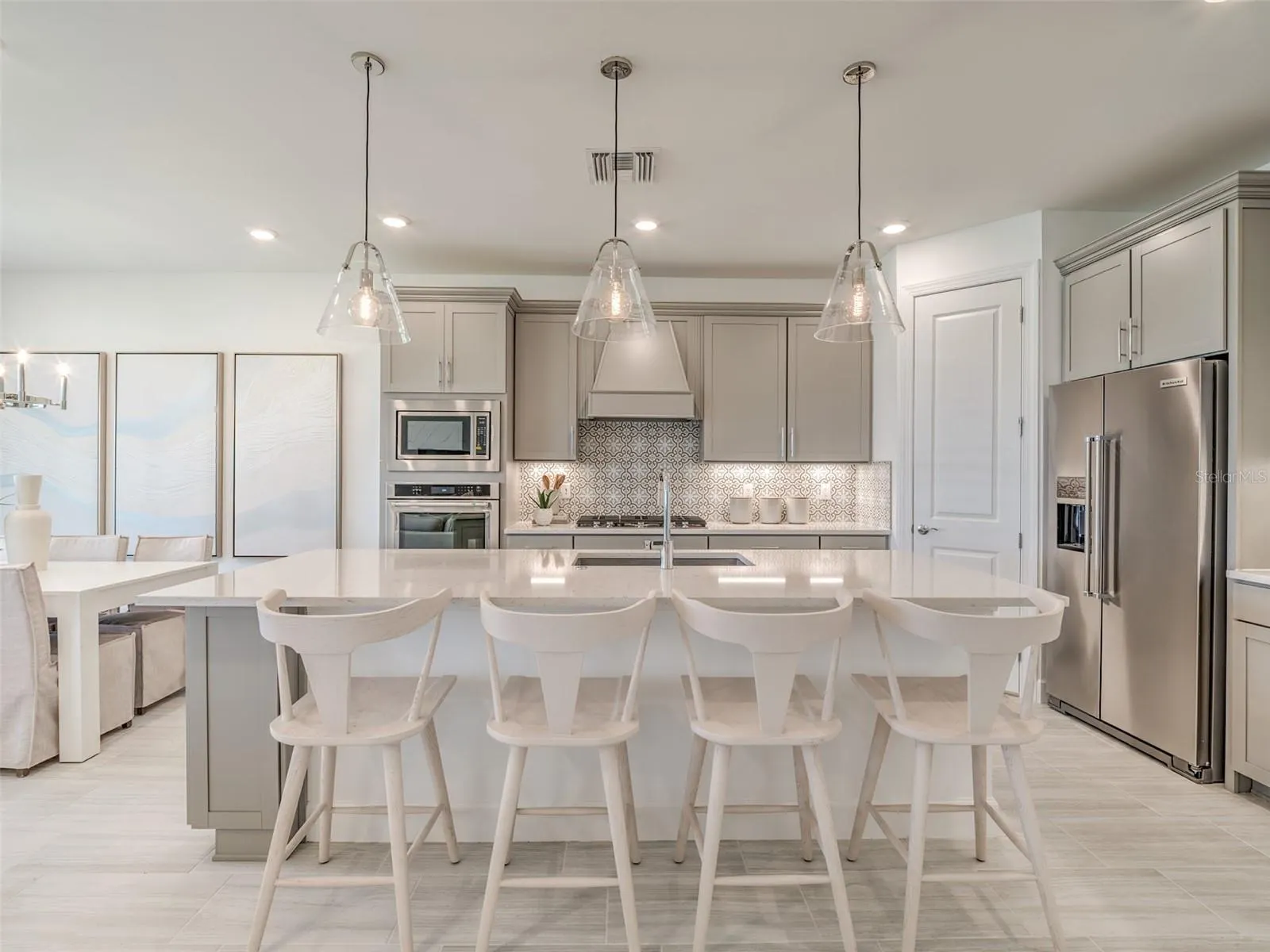 17130 MOONFLOWER DR