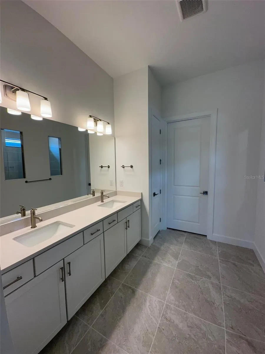 17116 MOONFLOWER DR