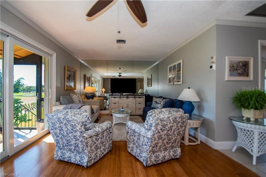 162 TERYL RD #2, #2