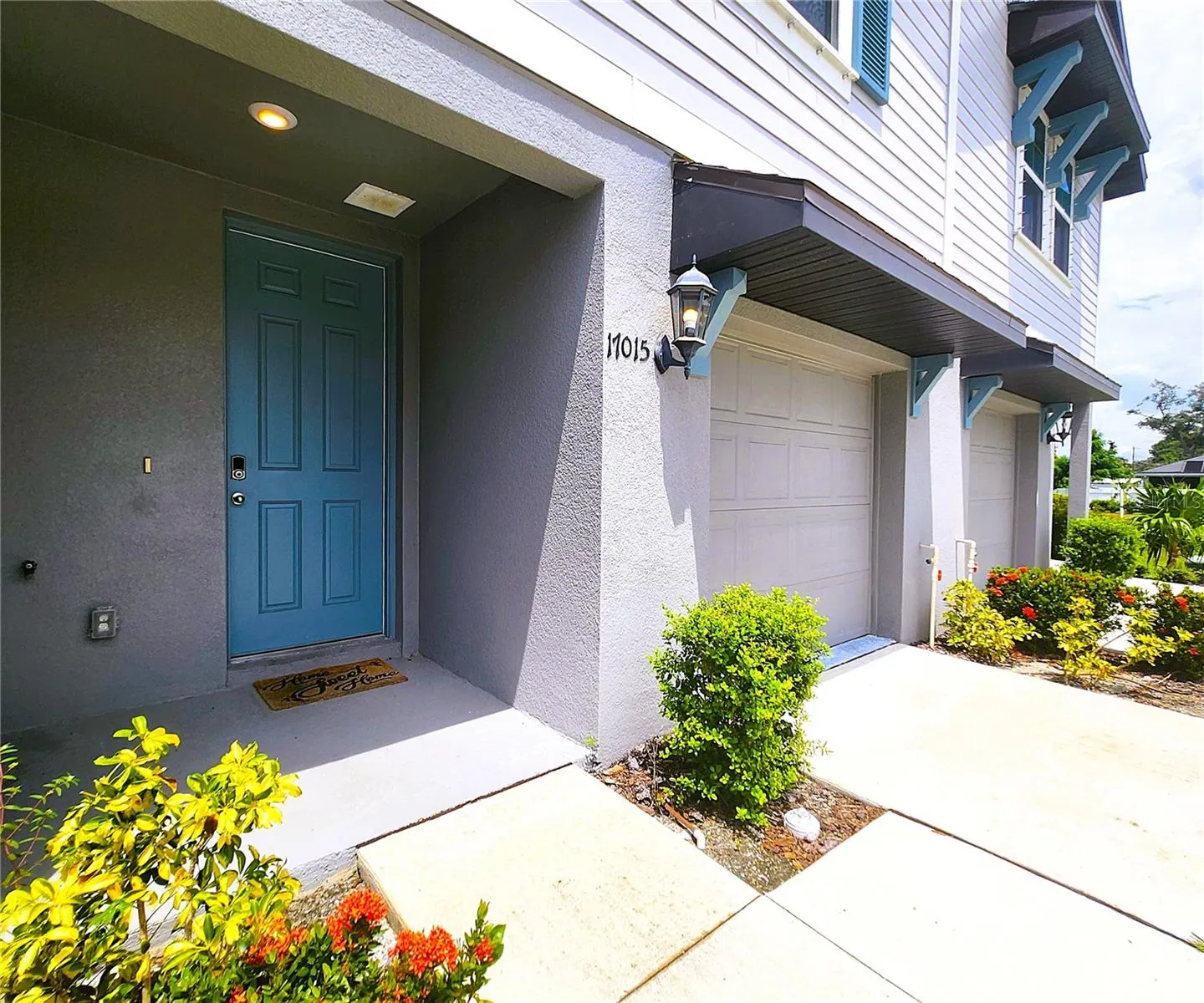 17015 CORAL KEY DR