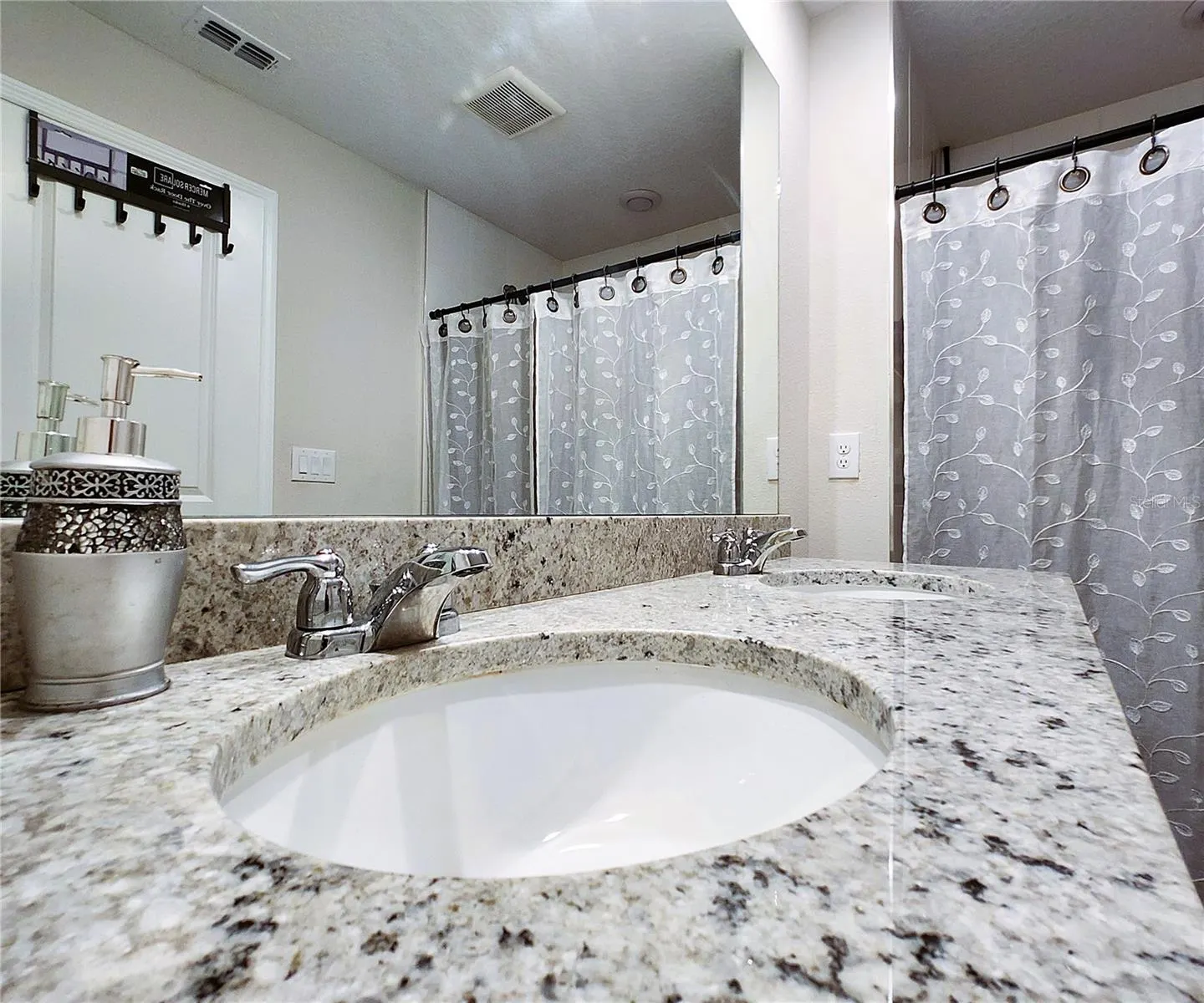 17015 CORAL KEY DR