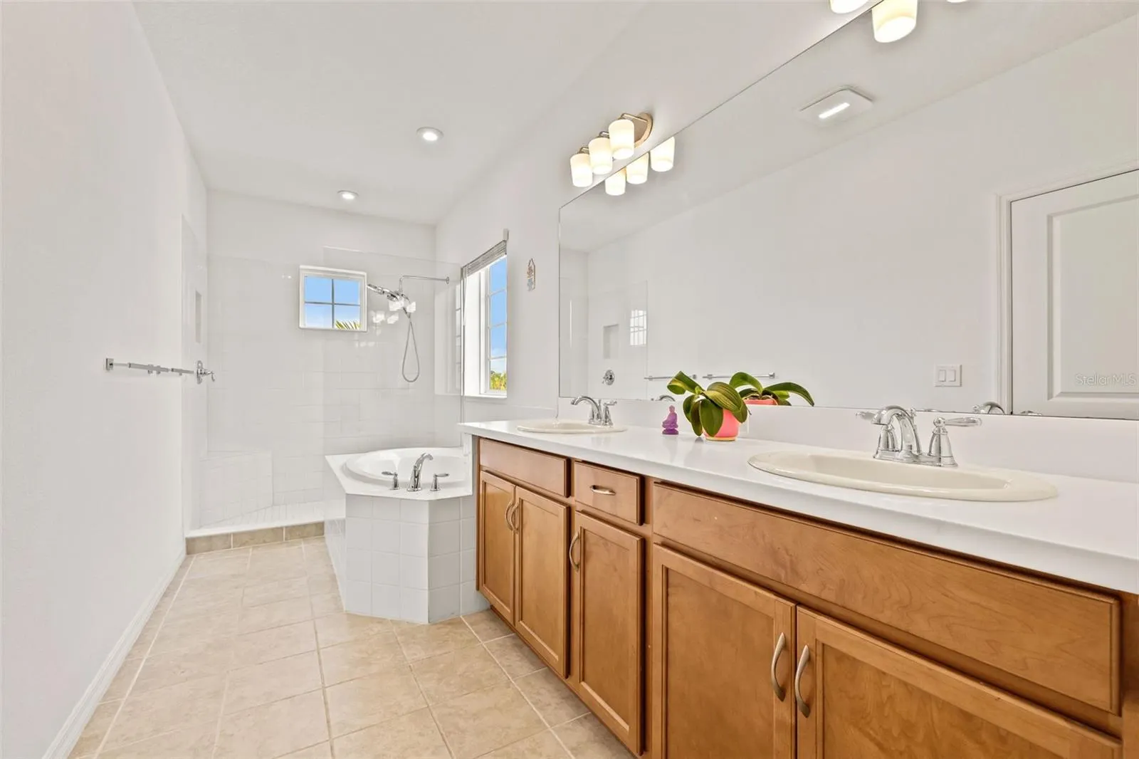 5810 FIELDMOOR CT