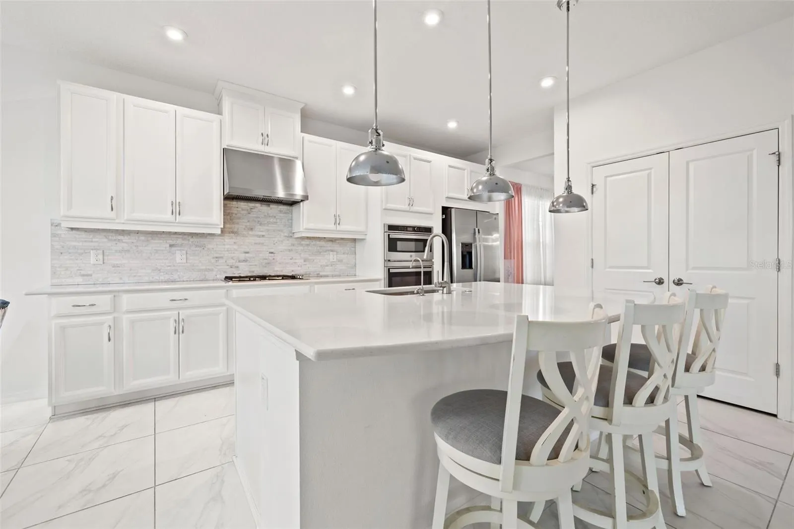 5810 FIELDMOOR CT
