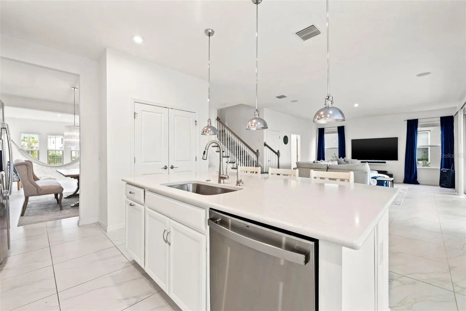 5810 FIELDMOOR CT
