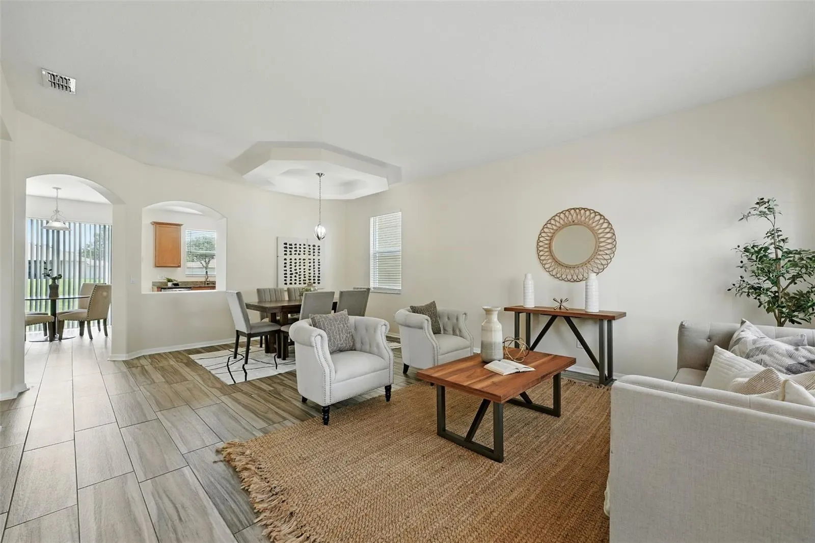 5233 LOS PALMA VISTA DR