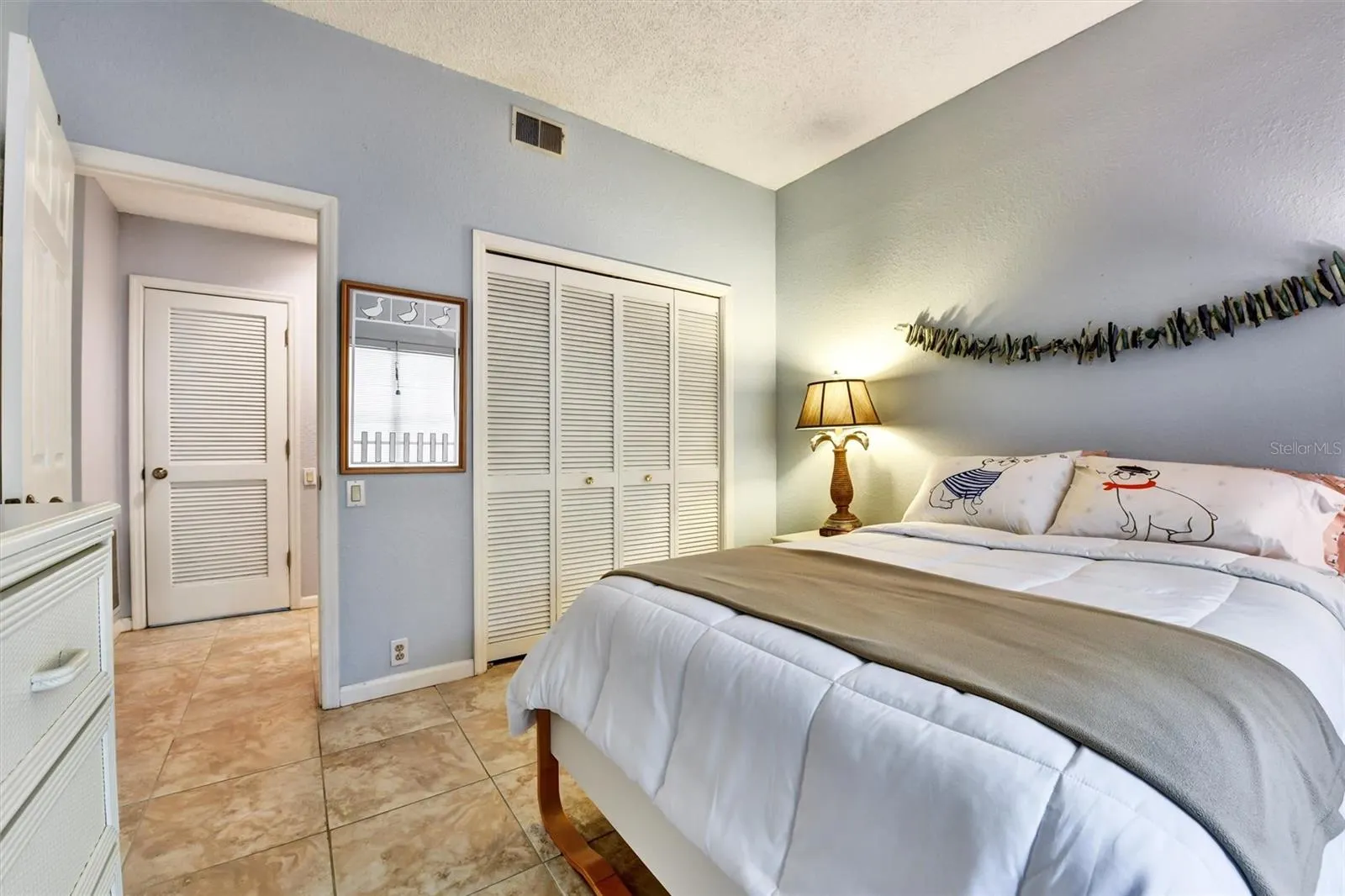 269 LOS PRADOS DR #1011, #1011