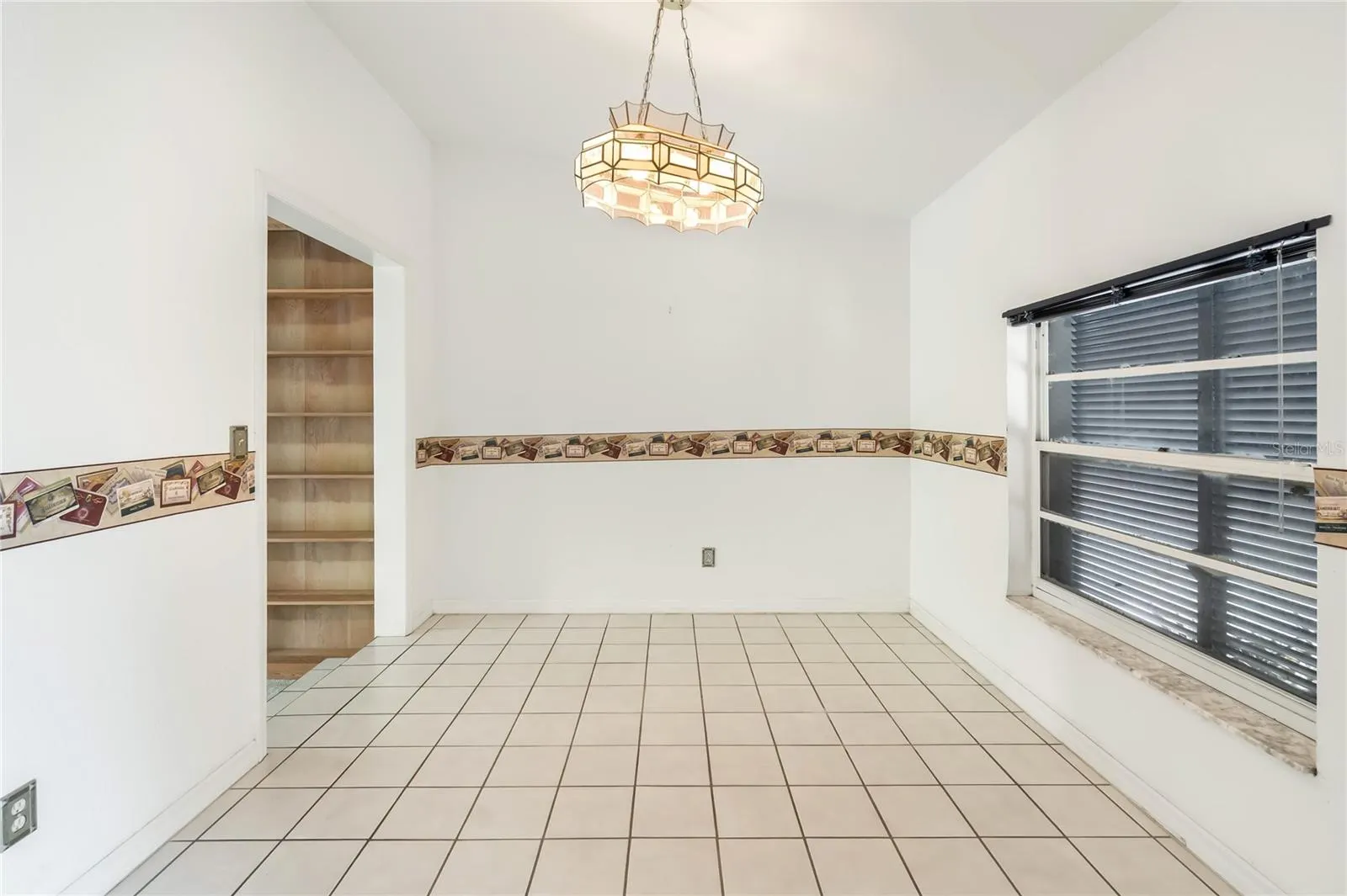 4127 MALLARD DR