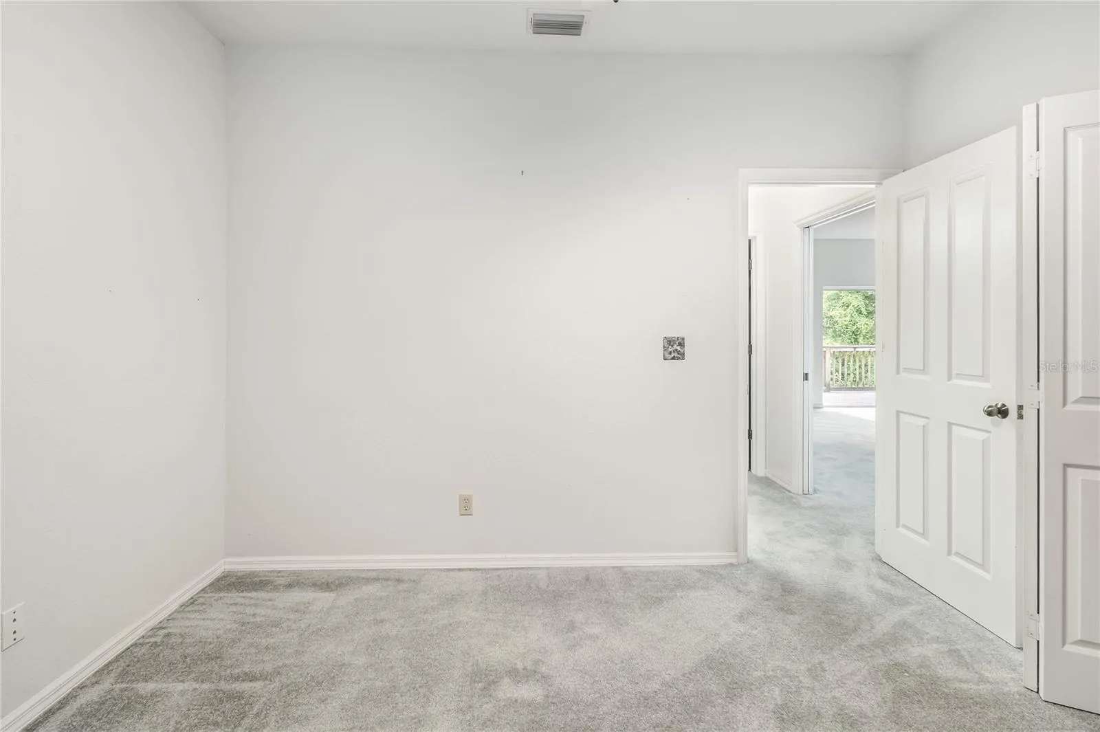 4127 MALLARD DR
