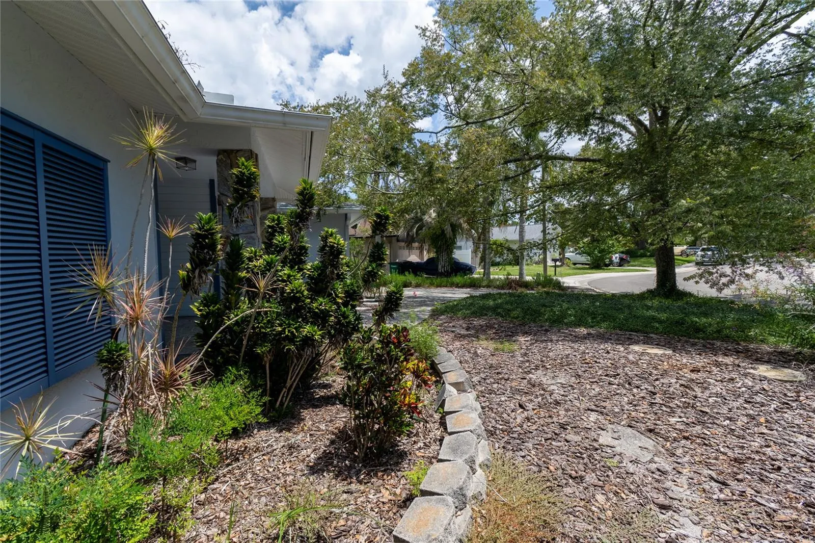 4127 MALLARD DR