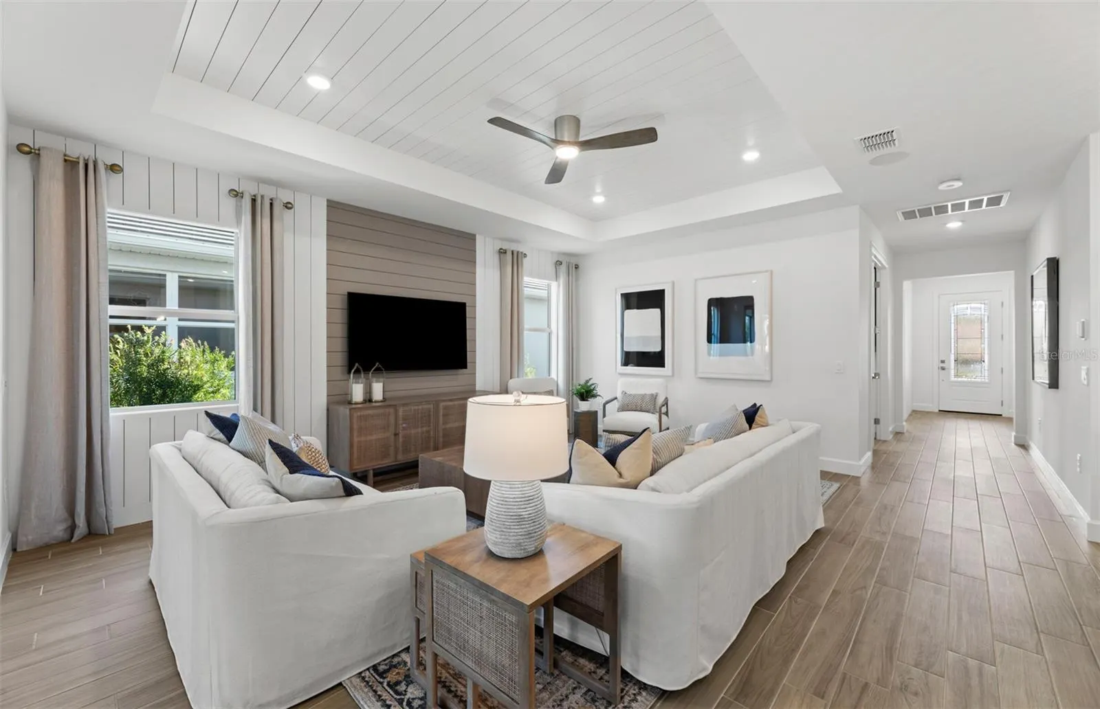 6999 MINNEOLA CT