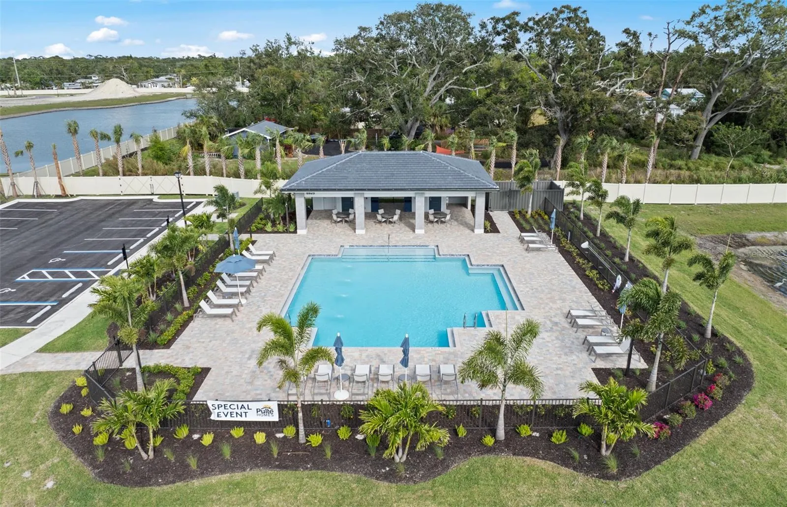 6999 MINNEOLA CT