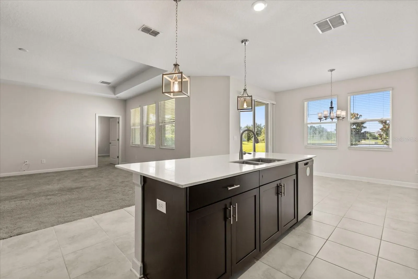 11046 LONGLEAF WOODS DR