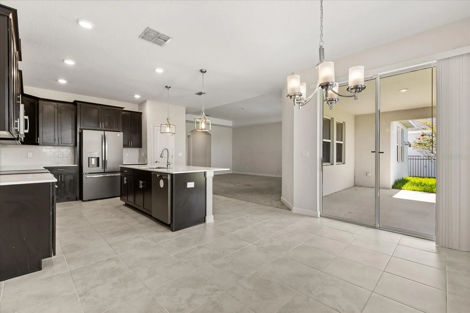 11046 LONGLEAF WOODS DR