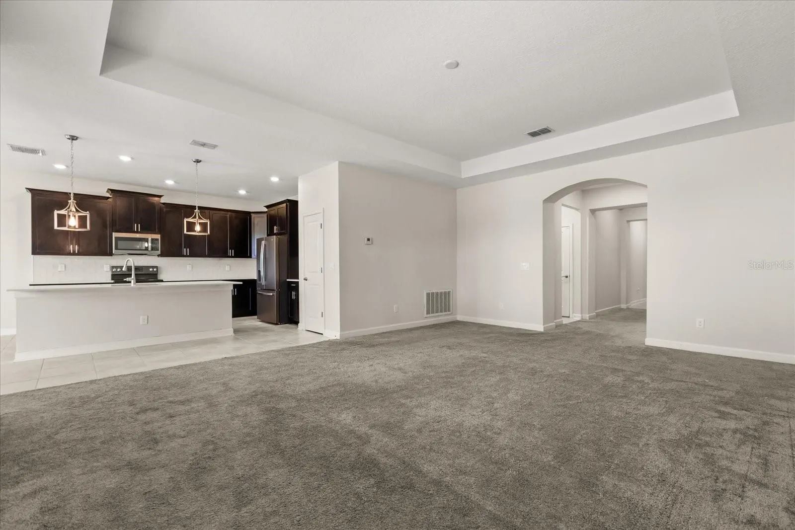 11046 LONGLEAF WOODS DR