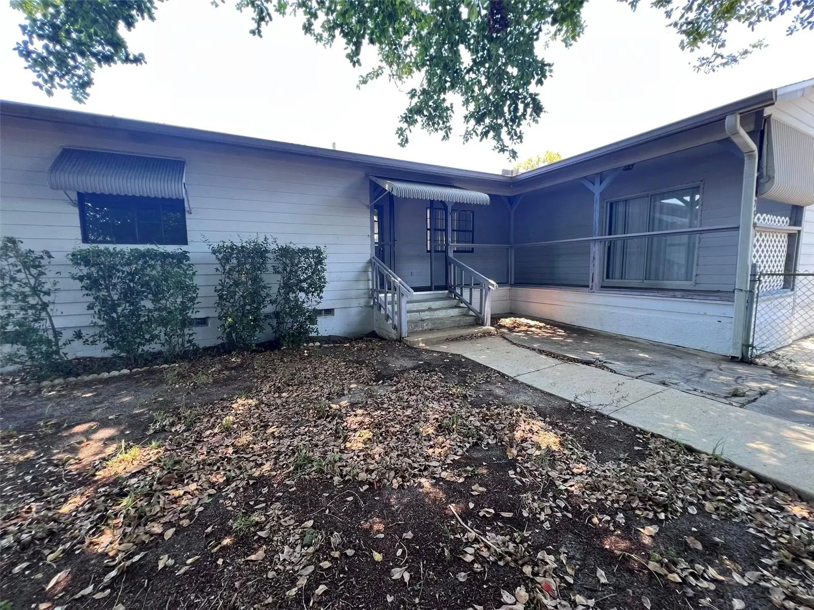 425 SOUTHWEST BLVD