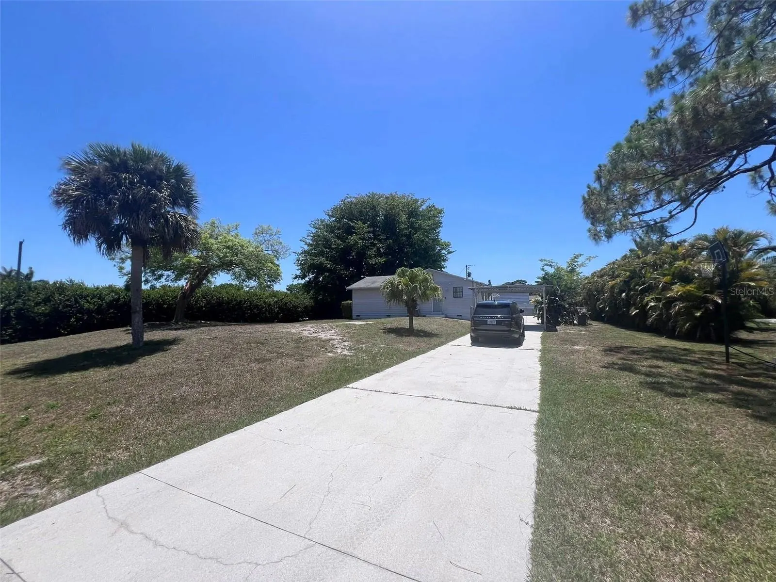 425 SOUTHWEST BLVD