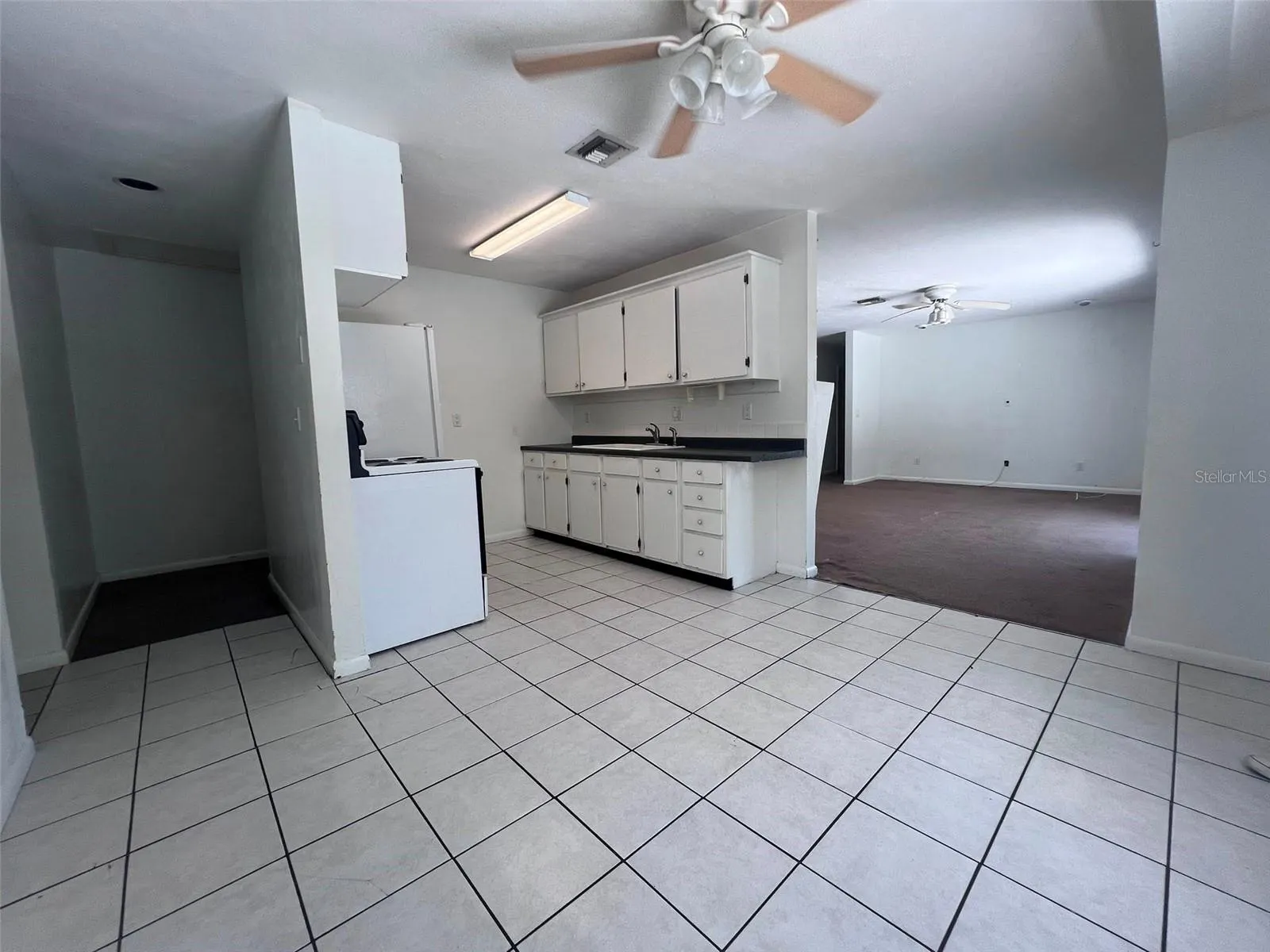 425 SOUTHWEST BLVD