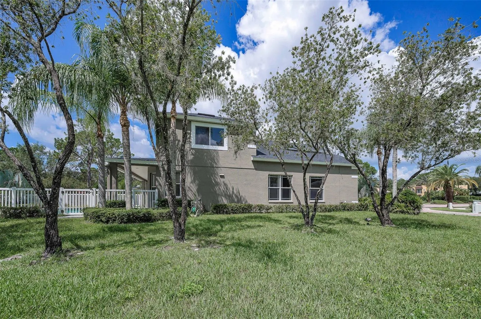 10530 CANARY ISLE DR