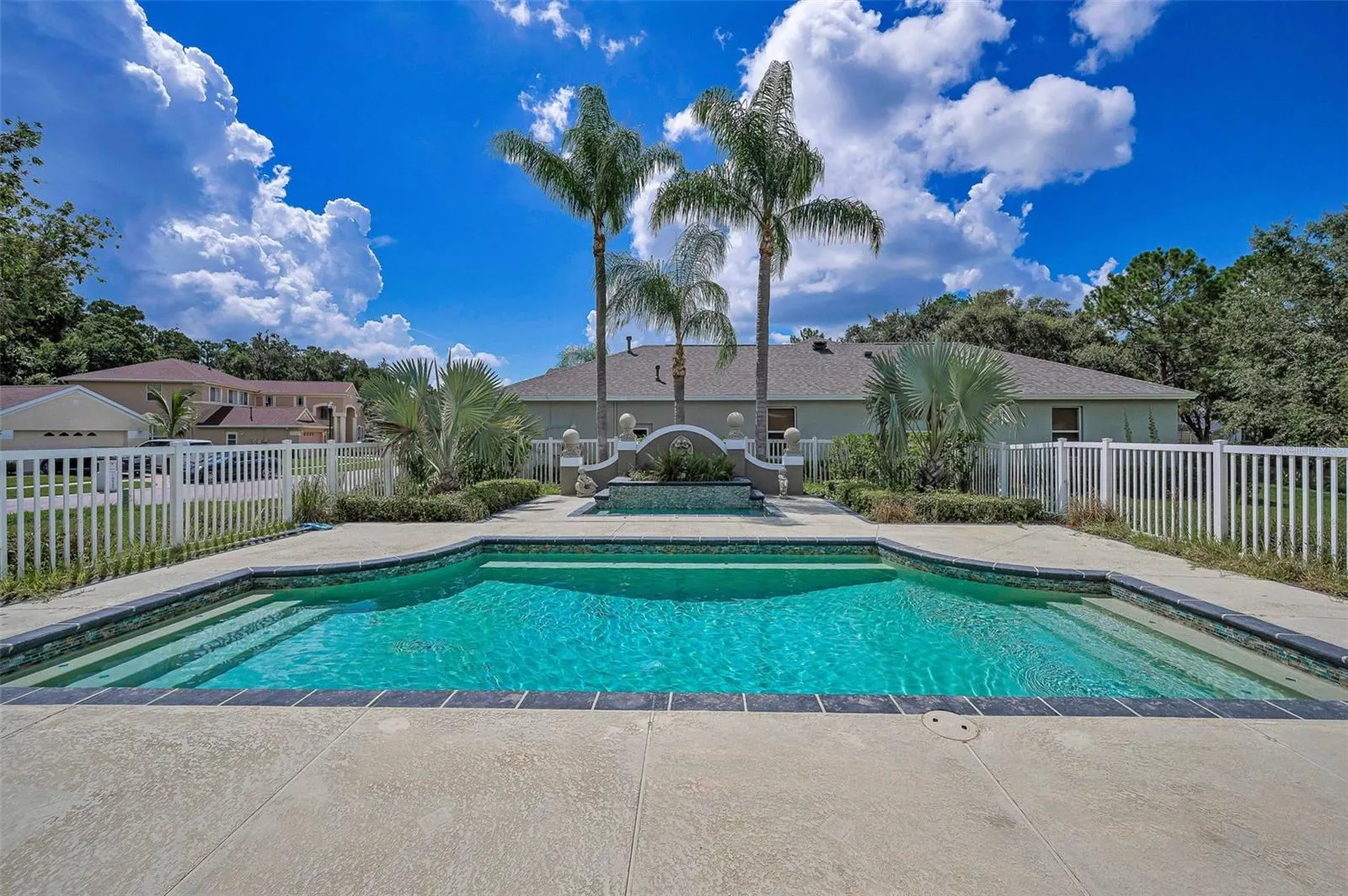 10530 CANARY ISLE DR