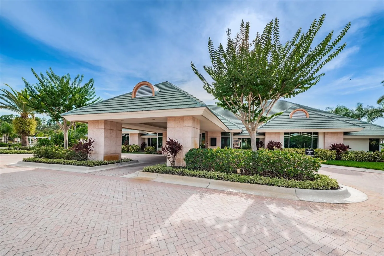 10530 CANARY ISLE DR