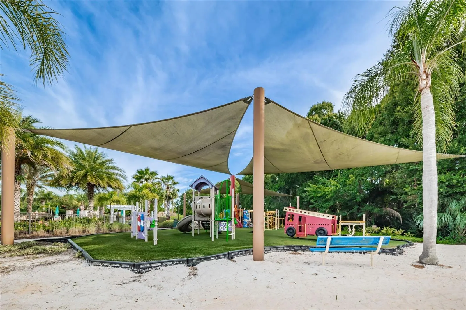 10530 CANARY ISLE DR