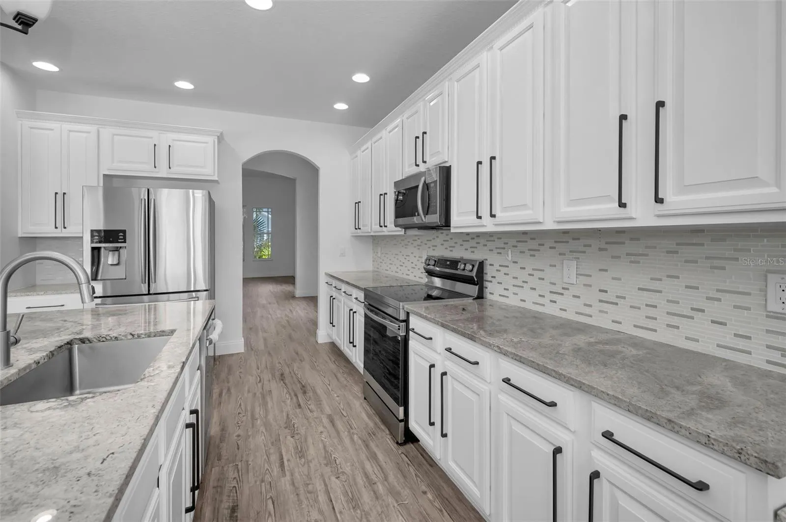 10530 CANARY ISLE DR
