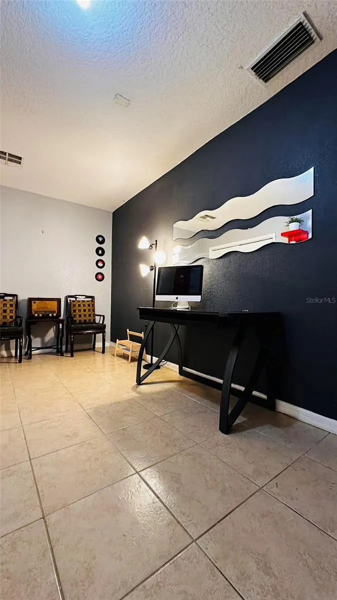 1412 WYNDHAM LAKES DR