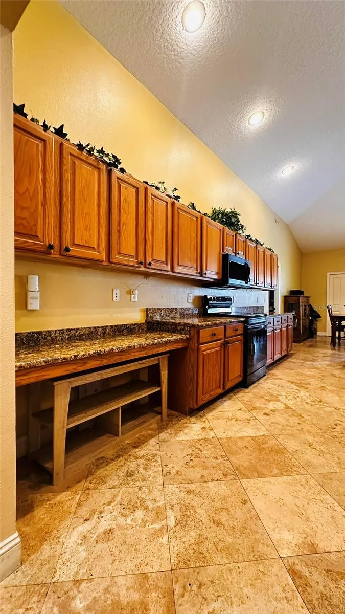 1412 WYNDHAM LAKES DR