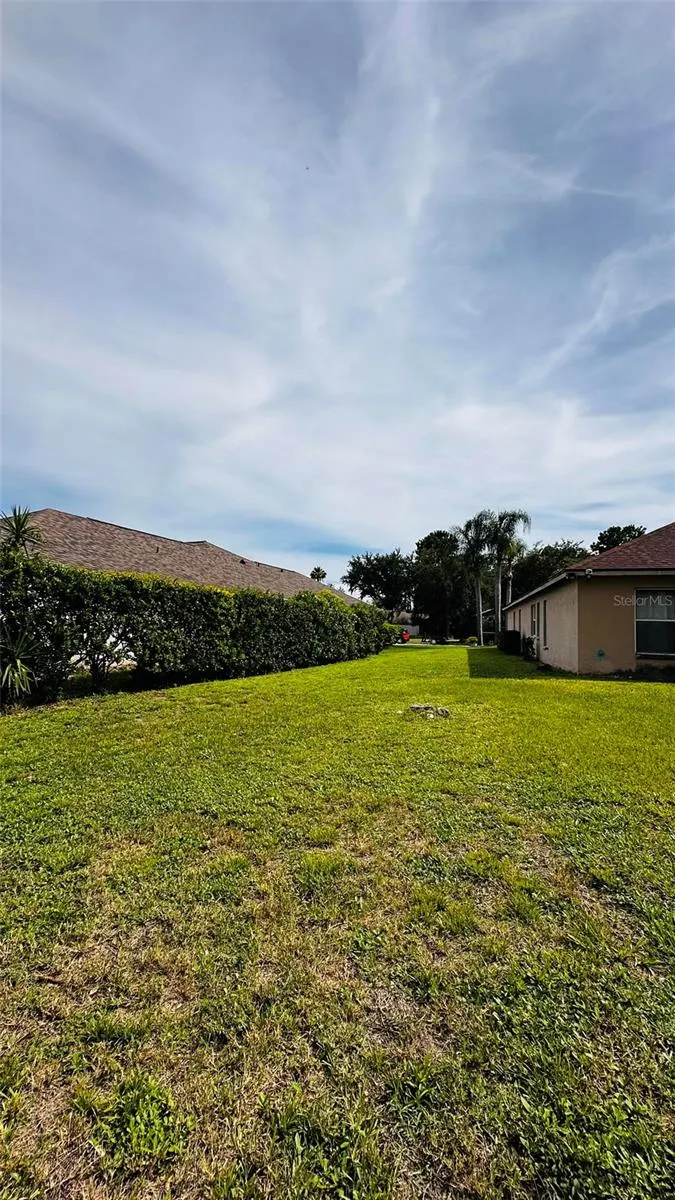 1412 WYNDHAM LAKES DR