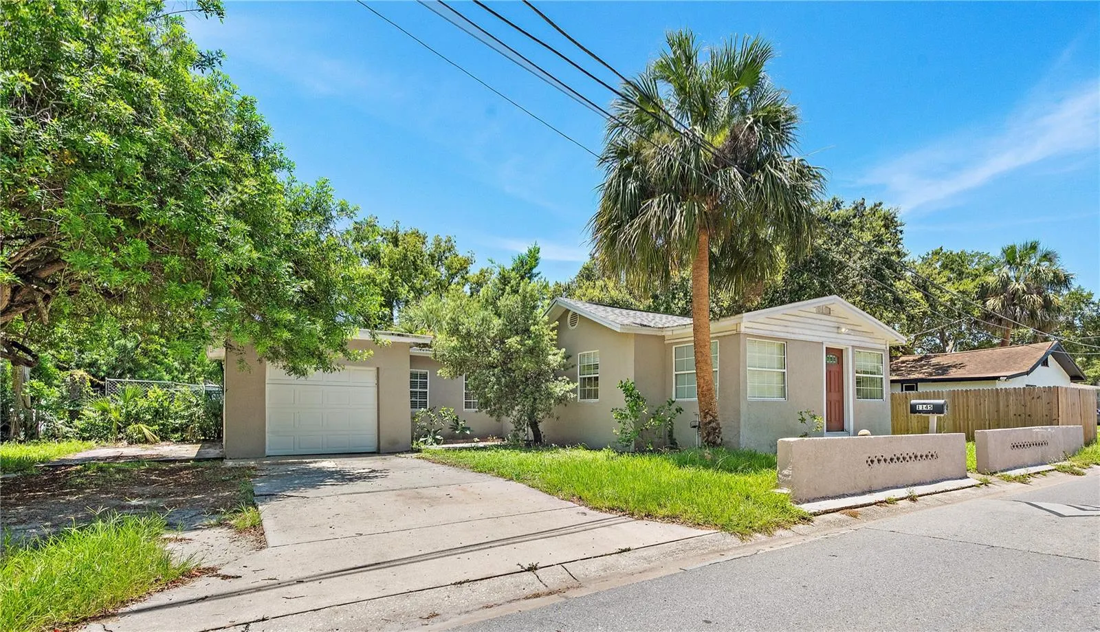 1145 PALM BLUFF ST