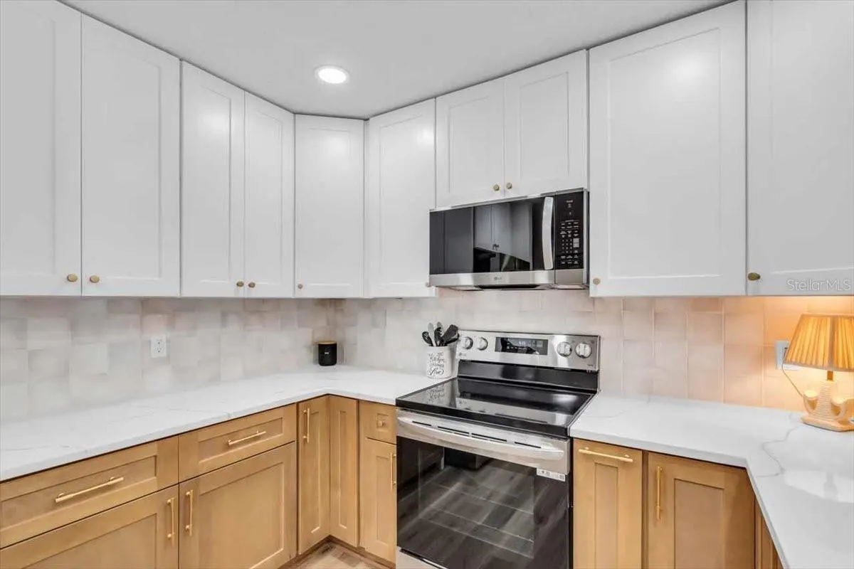 162 CIRCLEWOOD DR #C2-7, #C2-7