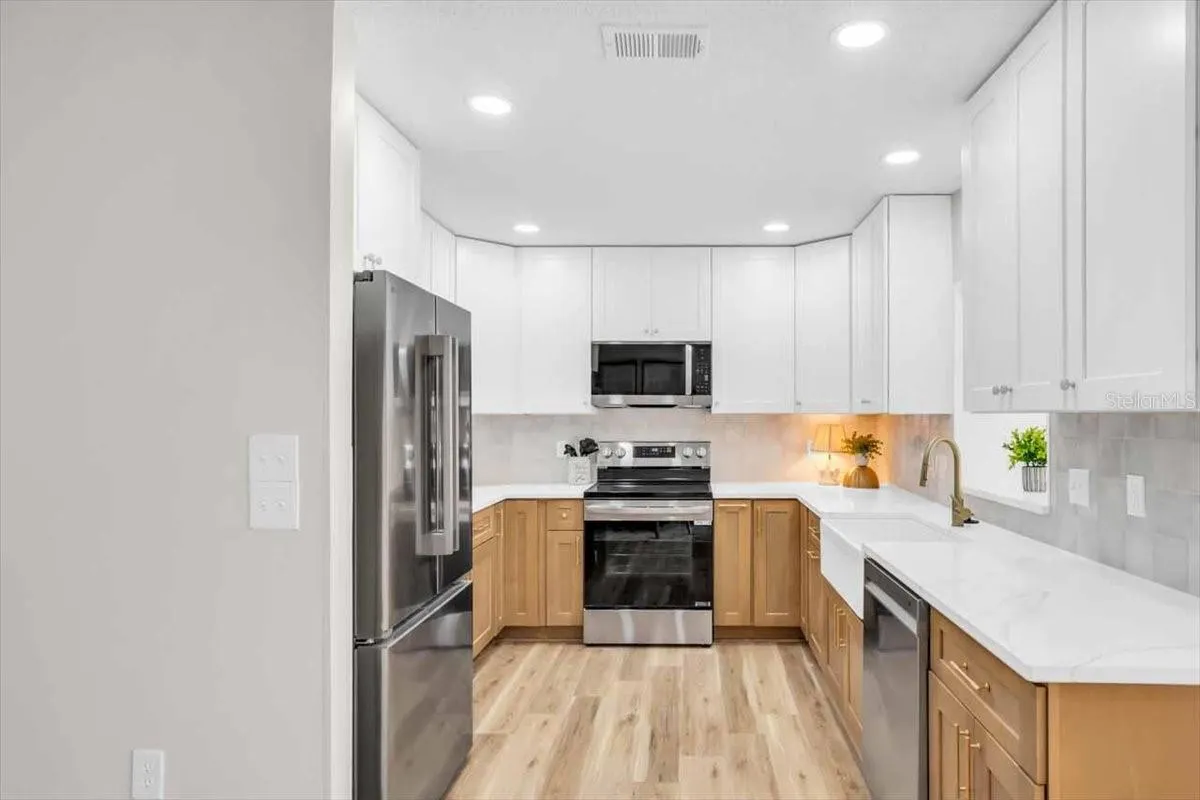 162 CIRCLEWOOD DR #C2-7, #C2-7